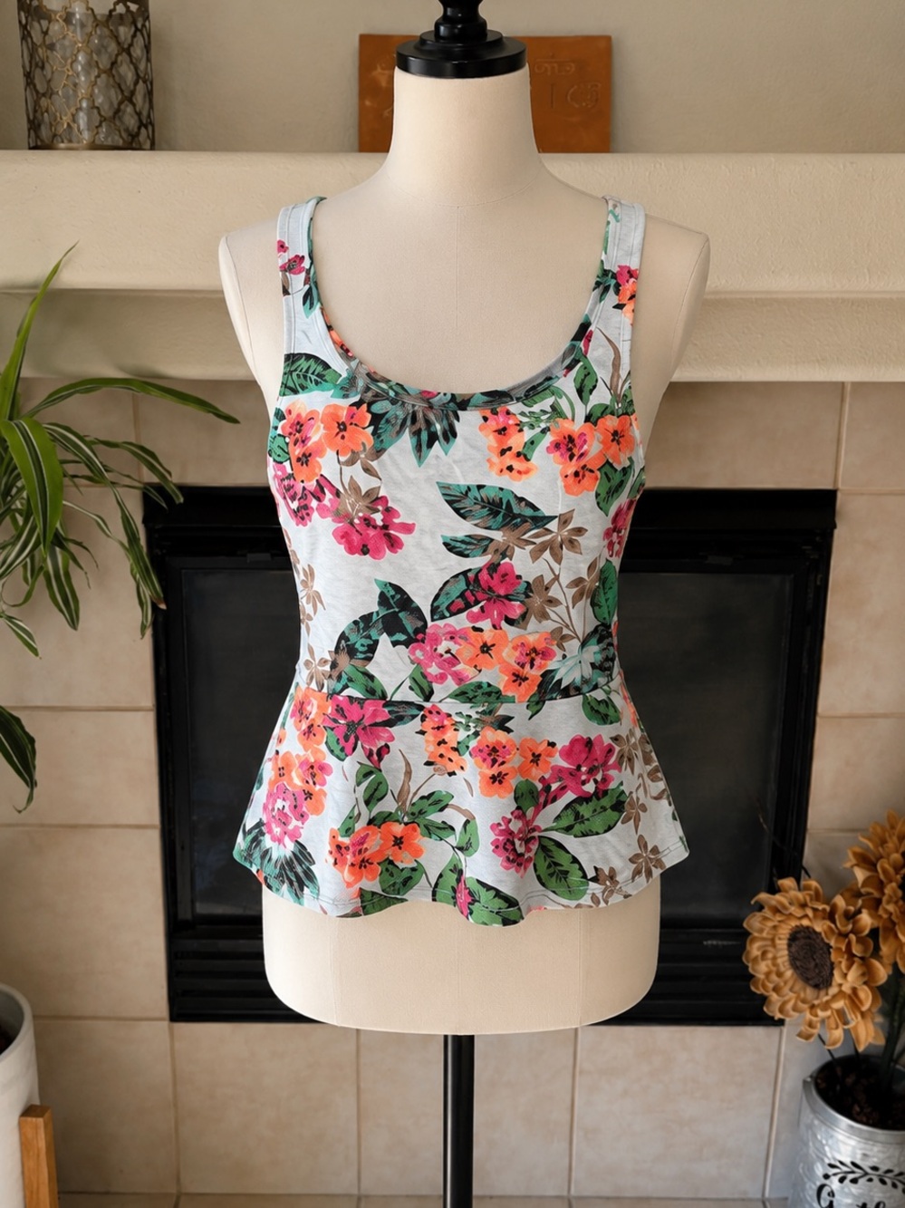 Express Floral Scoop Neck Peplum Tank Top - White with Pink & Orange Flowers